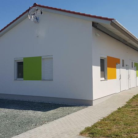 Szatmarhaz Διαμέρισμα Σζομπαθέλι Εξωτερικό φωτογραφία